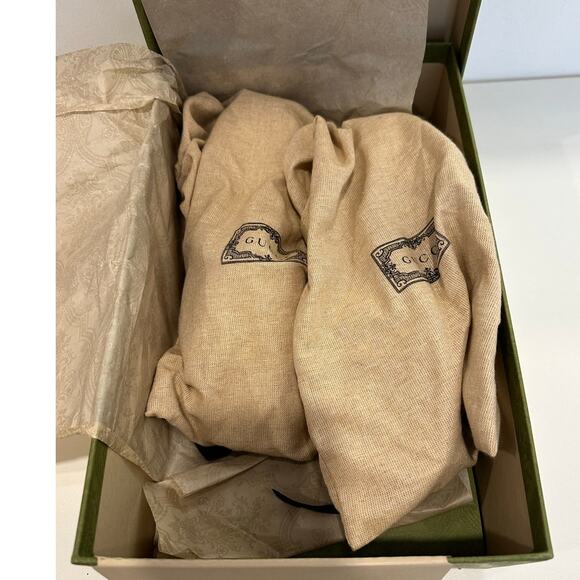 Gucci Rubber embossed Logo Womens Platform Slides size 36 Mystic White color - Picture 5 of 17